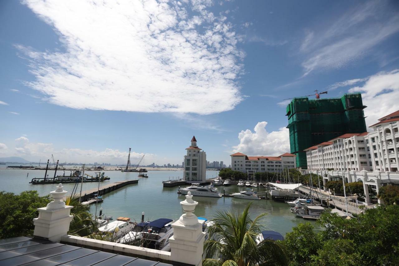 The Straits Quay Marina By Messina Clive Apartment Georgetown Luaran gambar
