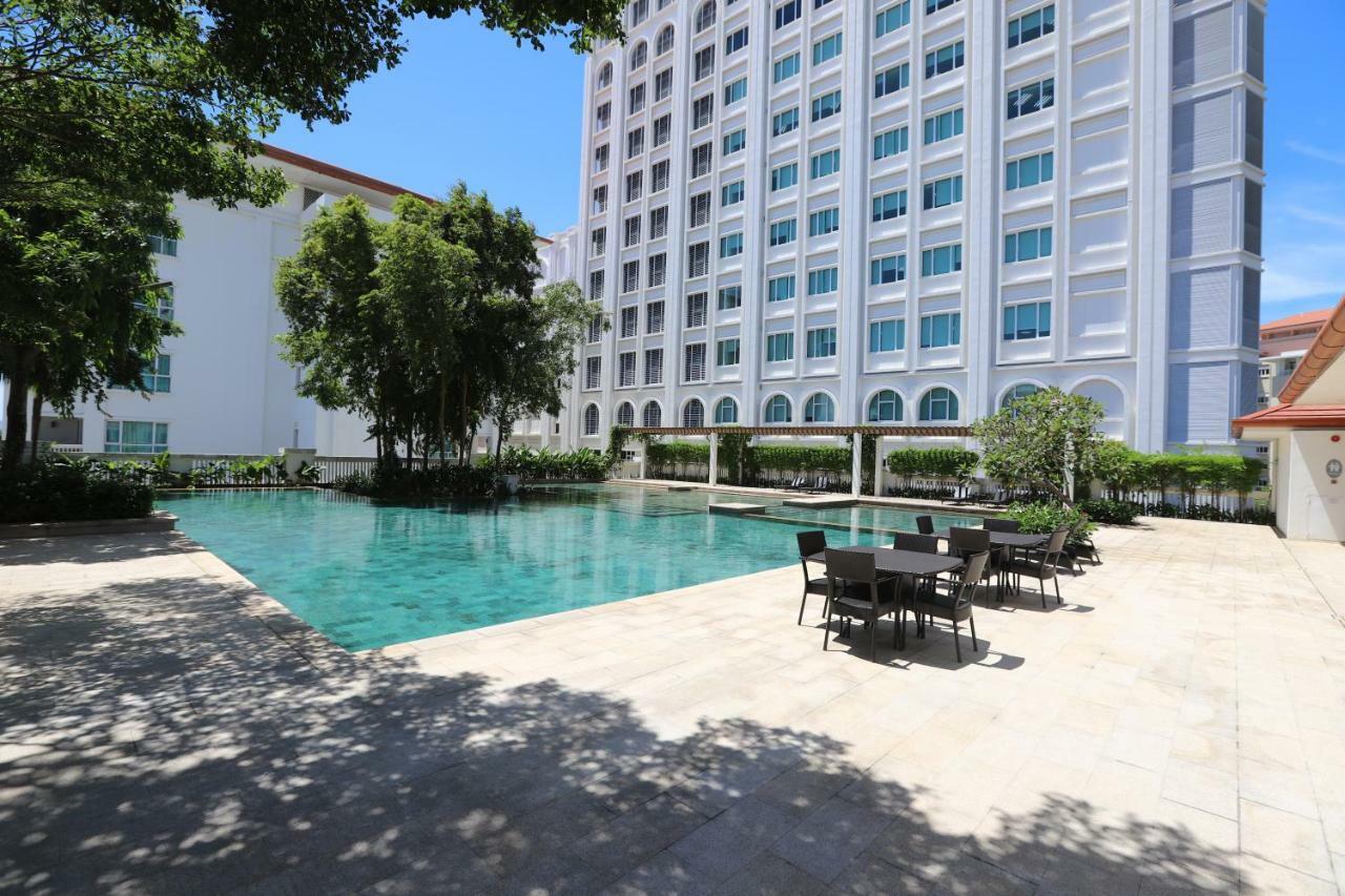The Straits Quay Marina By Messina Clive Apartment Georgetown Luaran gambar