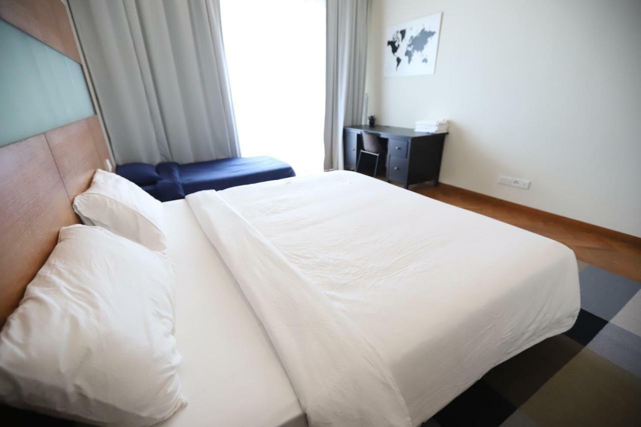 The Straits Quay Marina By Messina Clive Apartment Georgetown Luaran gambar