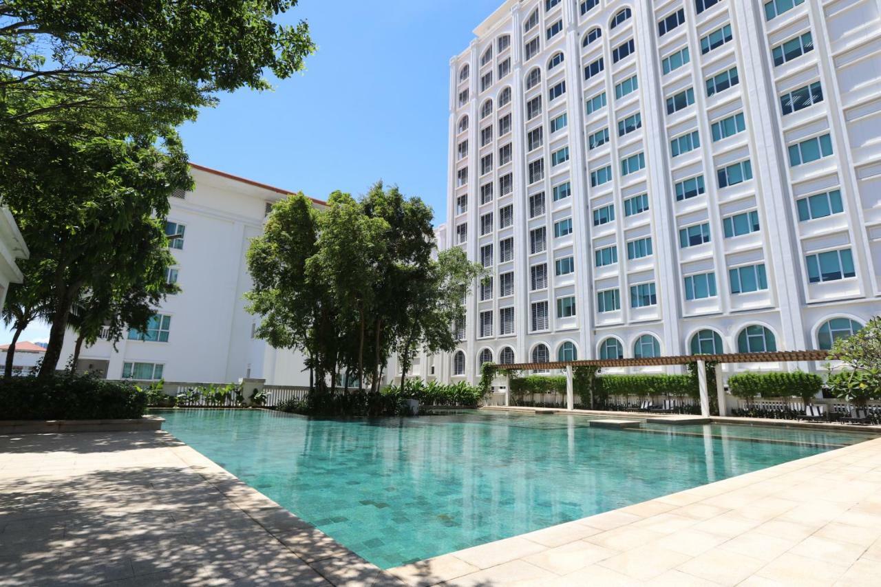 The Straits Quay Marina By Messina Clive Apartment Georgetown Luaran gambar